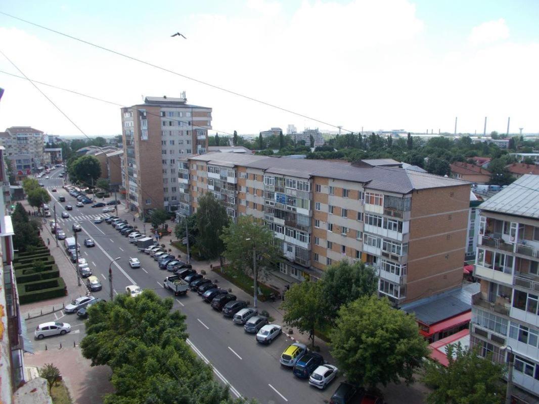 Apartament Tanya Apartment Targoviste Exterior photo